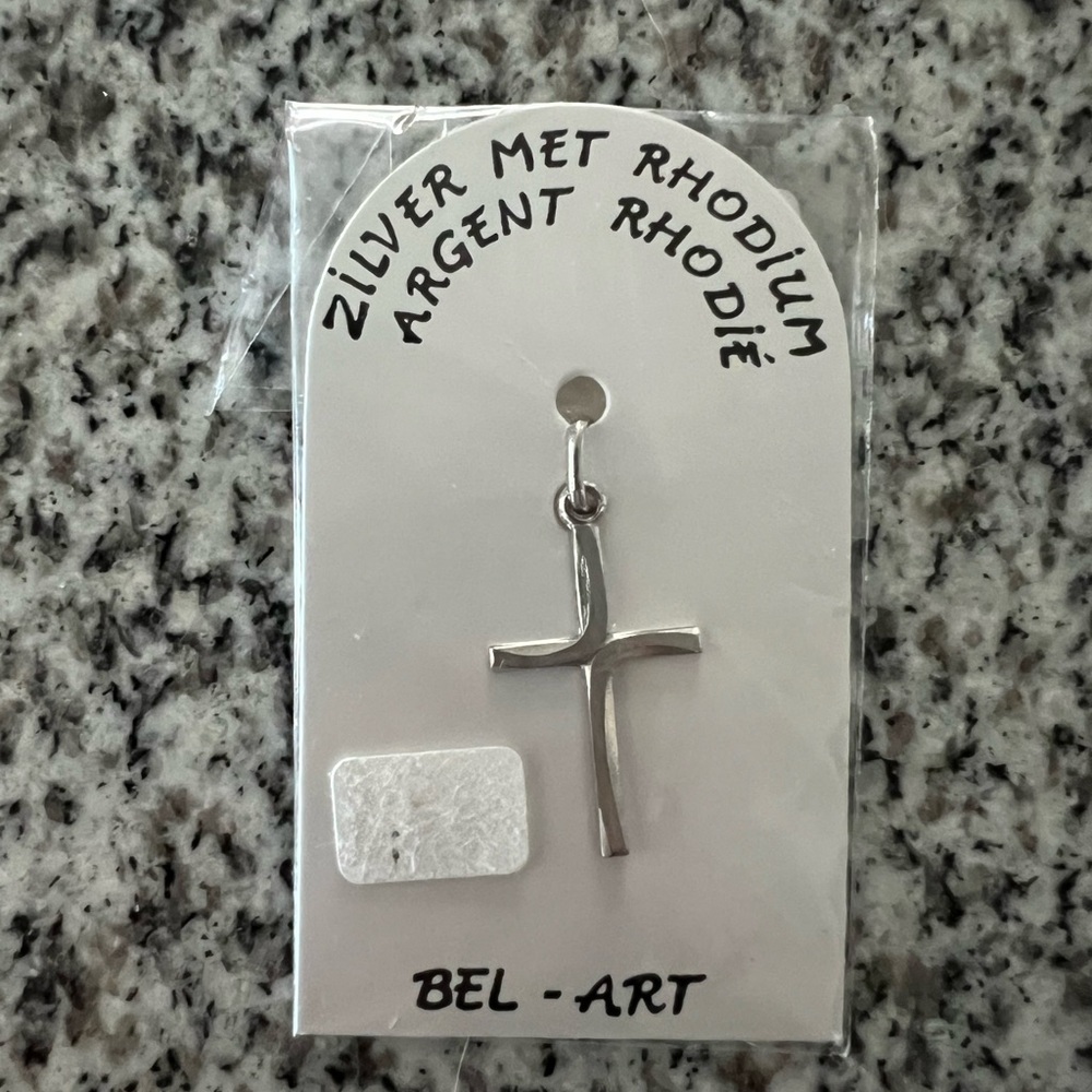 Beautiful Silver with Rhodium Cross Pendant (from Gent)